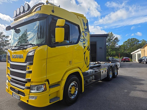 SCANIA R580 6X4 LASTVÄXLARE LYFTBAR TANDEM