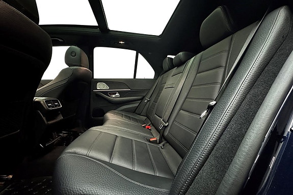 Mercedes-Benz GLE350 de 14 of 30