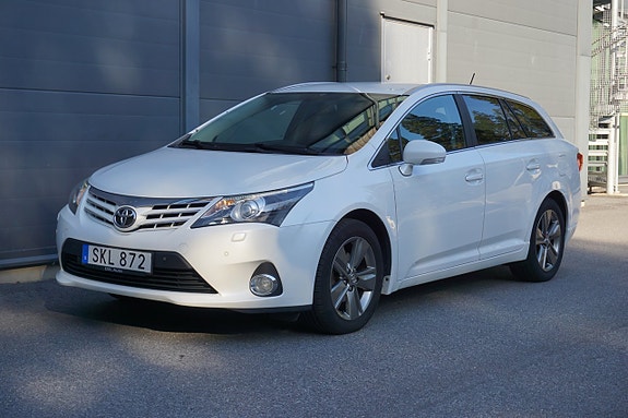 Toyota Avensis 9 of 27