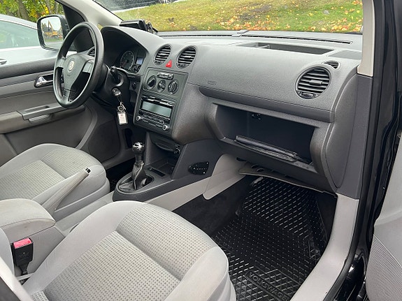 Volkswagen Caddy 5 of 10