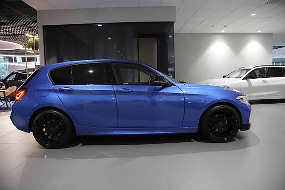 BMW 120d 6 of 10