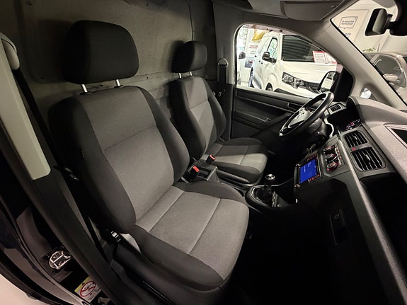 Volkswagen Caddy 8 of 27