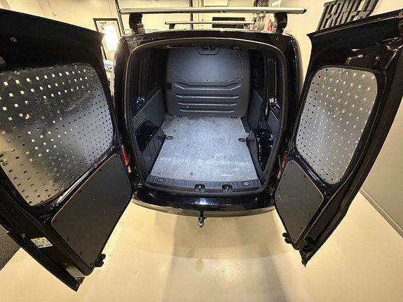 Volkswagen Caddy 22 of 27