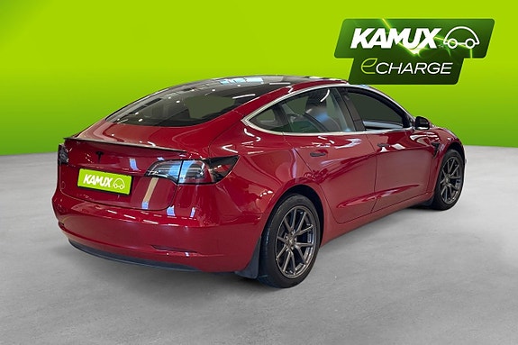 Tesla Model 3 4 of 17