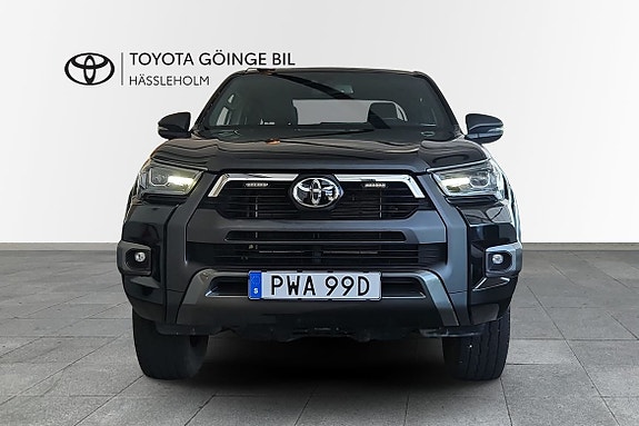 Toyota HiLux 5 of 19