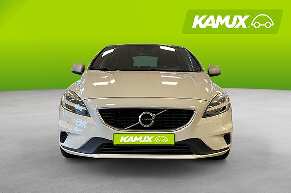 Volvo V40 6 of 26