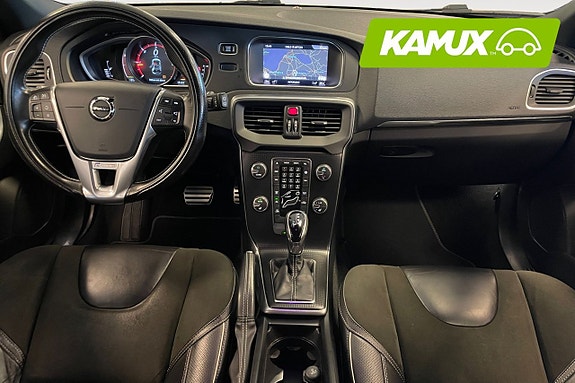 Volvo V40 10 of 26