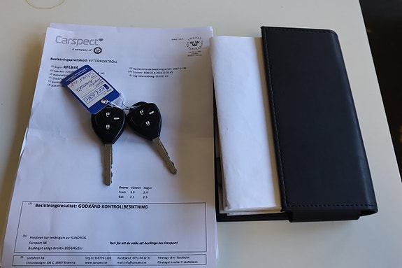Toyota Avensis 20 of 23