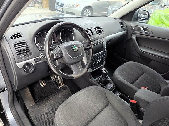 Skoda Yeti 8 of 21