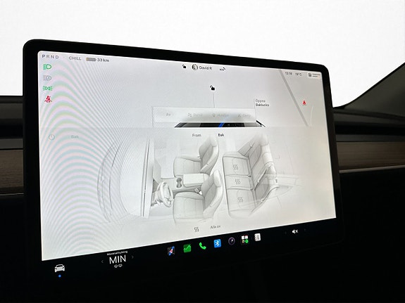 Tesla Model Y 26 of 30