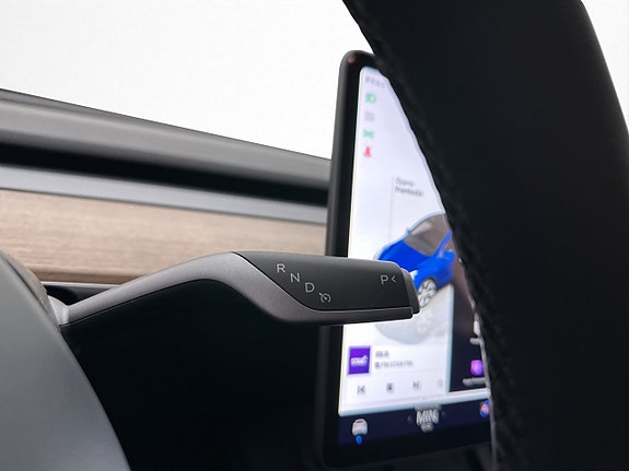 Tesla Model Y 30 of 30
