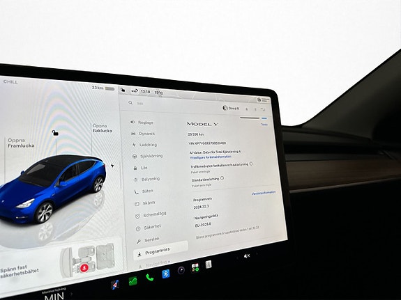 Tesla Model Y 23 of 30