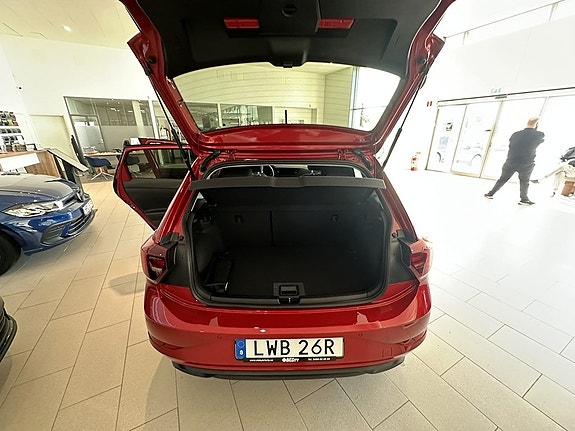 Volkswagen Polo 5 of 6
