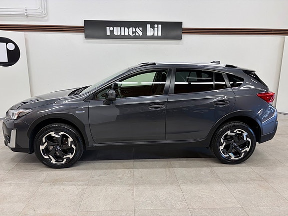 Subaru XV 2 of 18