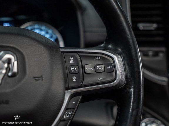 Dodge RAM 1500 23 of 30