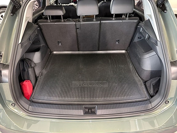 Volkswagen Tiguan 8 of 8