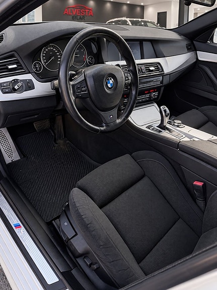 BMW 520d 9 of 15