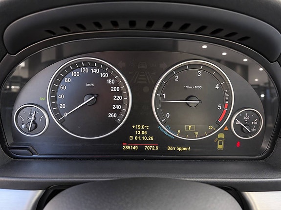 BMW 520d 15 of 15
