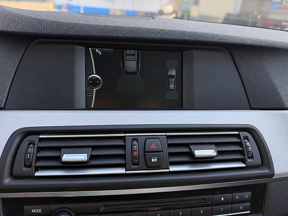 BMW 520d 13 of 15