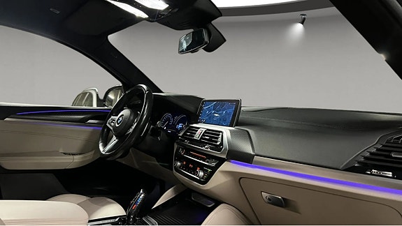 BMW X4 8 of 9