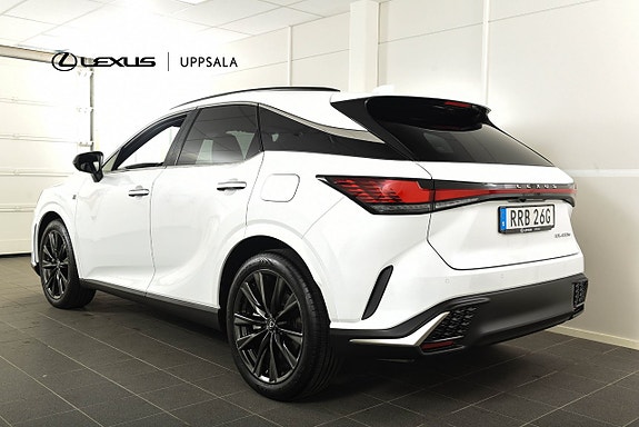 Lexus RX450h+ 2 of 17