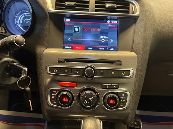 Citroen C4 12 of 16