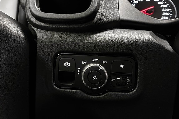 Mercedes-Benz Vito 114 21 of 24