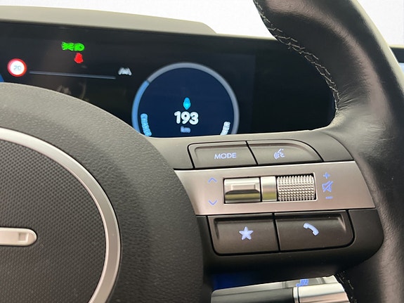 Hyundai Kona 27 of 30