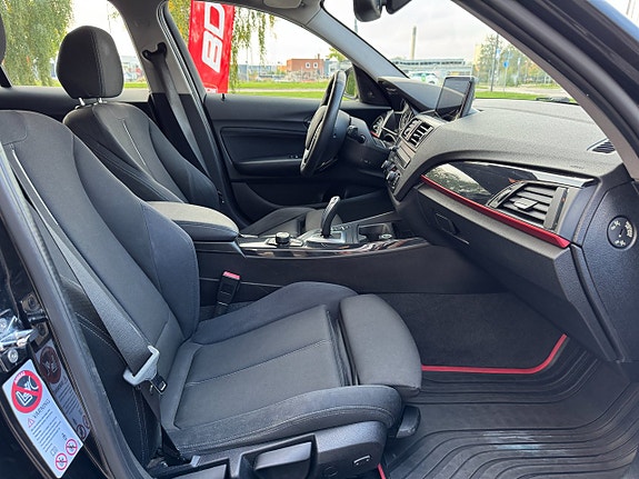 BMW 120d 13 of 17