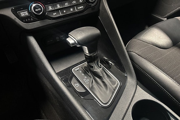 Kia Niro 14 of 26