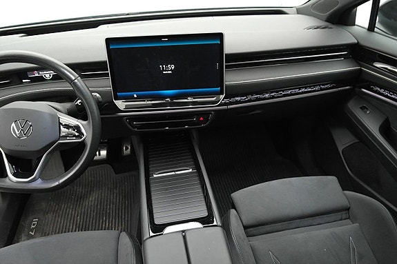 Volkswagen ID.7 8 of 24
