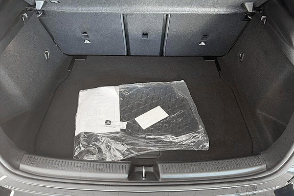 Mercedes-Benz A200 22 of 22