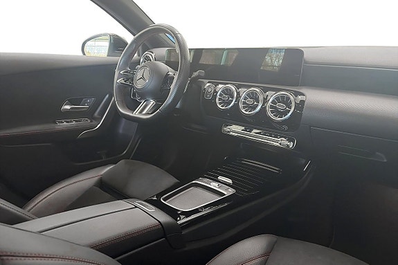 Mercedes-Benz A200 5 of 22