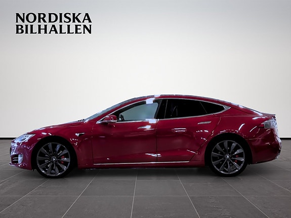 Tesla Model S 4 of 20
