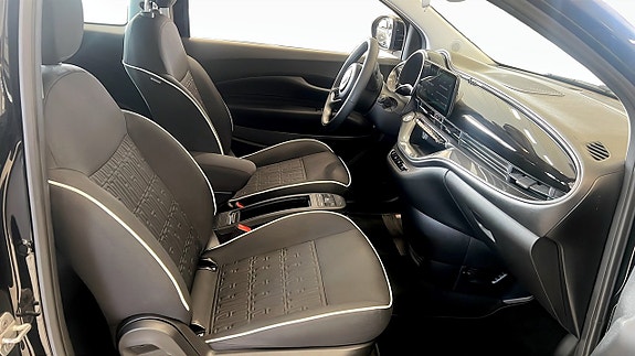 Fiat 500e 3 of 11