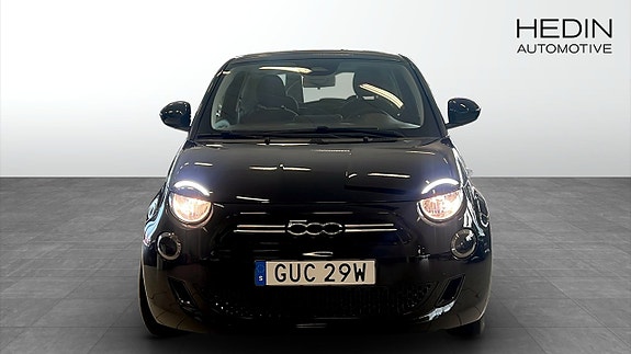 Fiat 500e 8 of 11