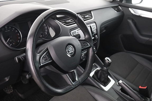 Skoda Octavia 12 of 30