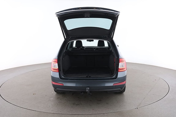 Skoda Octavia 17 of 30