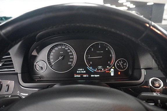 BMW 520d 11 of 13