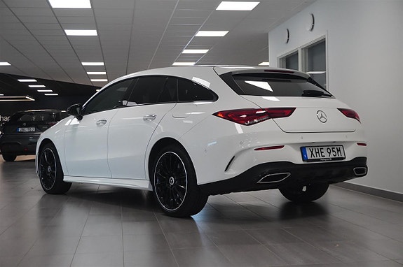 Mercedes-Benz CLA250 e 3 of 21