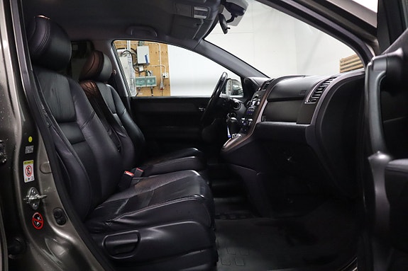 Honda CR-V 10 of 19