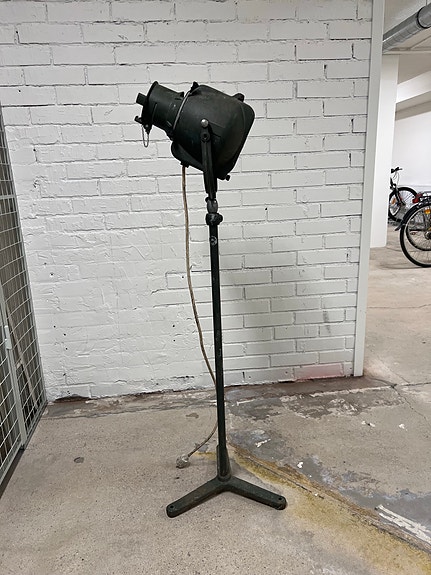 Product image 1 of 6