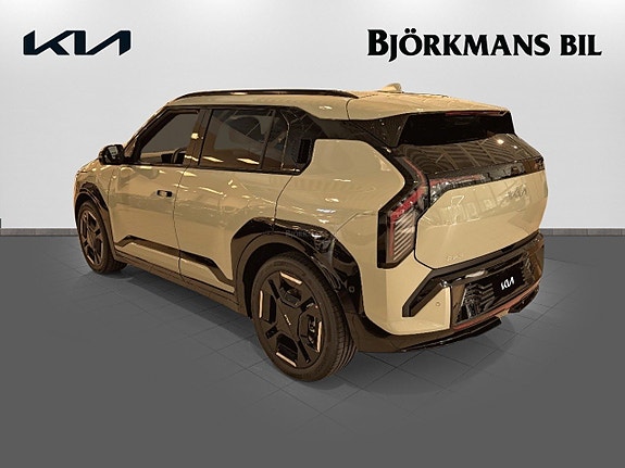 Kia EV3 6 of 28