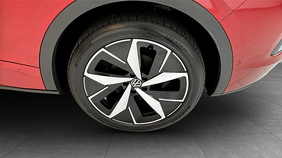 Volkswagen ID.4 GTX 6 of 16