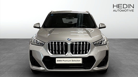 BMW X1 8 of 12
