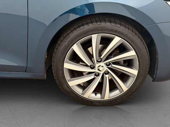Skoda Octavia 10 of 30