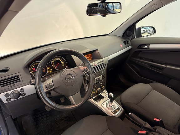 Opel Astra 6 of 11