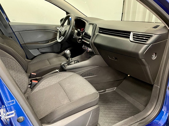 Renault Clio 15 of 24