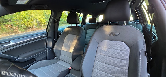 Volkswagen Golf VII 7 of 10