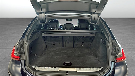 BMW 330e 10 of 12